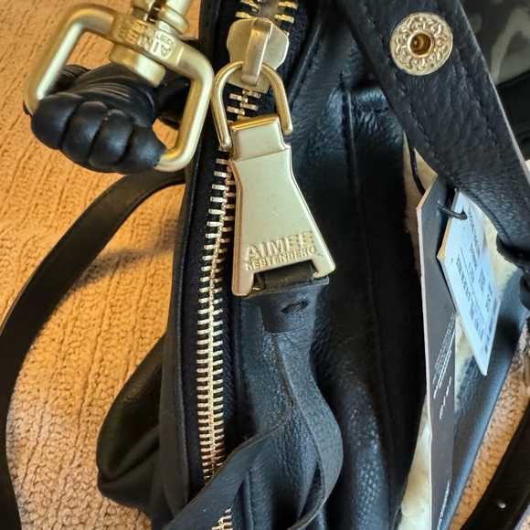 BRAND NEW, NEVER USED Aimee Kestenberg All for Love Convertible Shoulder bag. - Picture 9 of 12